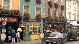 Viel Spa� beim Bummel durch Kenmare